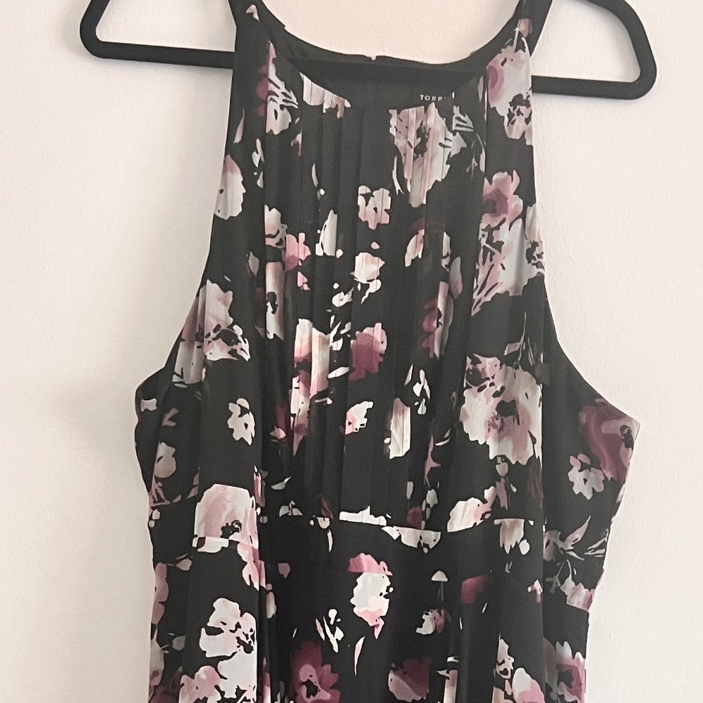 Torrid Black Floral Hi-Lo Midi Dress Size 20
